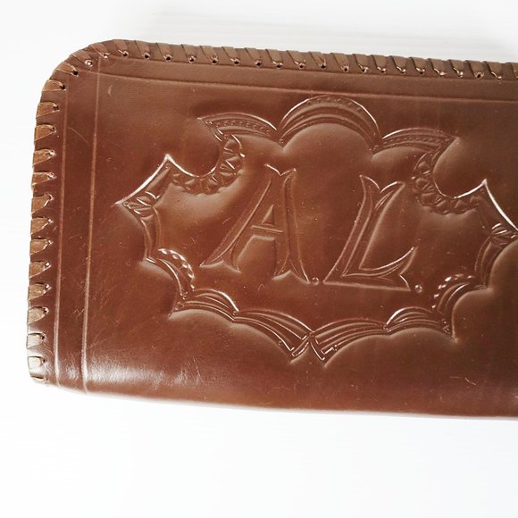 Vintage Tooled Leather Wristlet Bag, Brown Leather Bag, Heavy Leather Hippie Bag - Picture 4 of 7